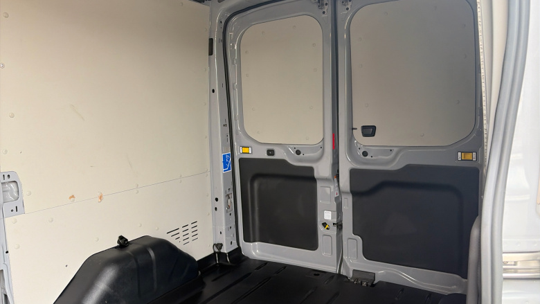 Ford Transit 350 L2 Diesel Fwd 2.0 EcoBlue 130ps H2 Limited Van Auto [8S] [Nav]